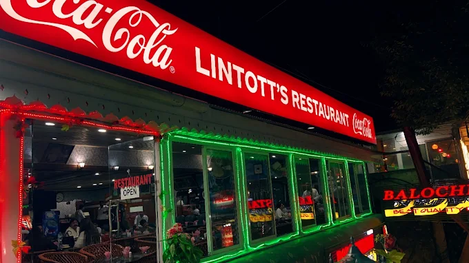 Lintott's Mall Road Murree colonial cafe